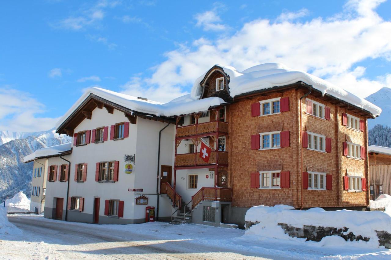 Hotel Pez Regina Lumbrein Exterior photo